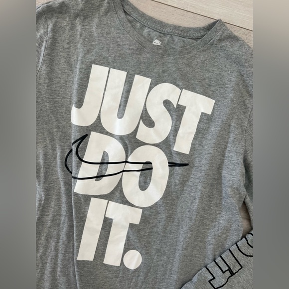 Nike mens long sleeve shirt - Picture 2 of 3